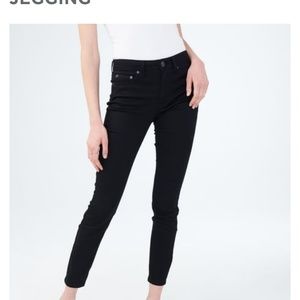 High Waisted Jeggings Black Aeropostale 000s